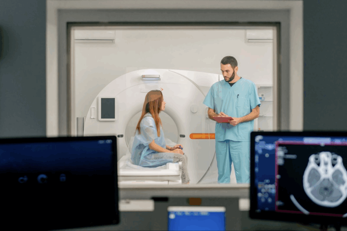 How Healthcare Technology Solutions Improve Uptime and Efficiency